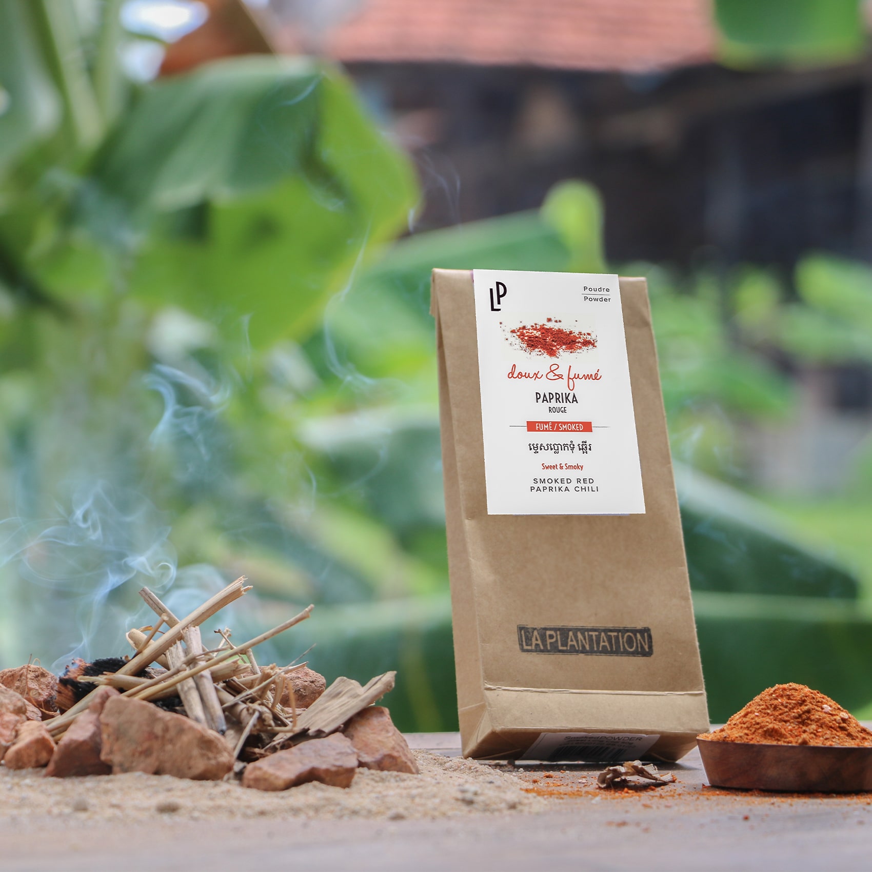 méthode traditionnelle de fumage pour paprika