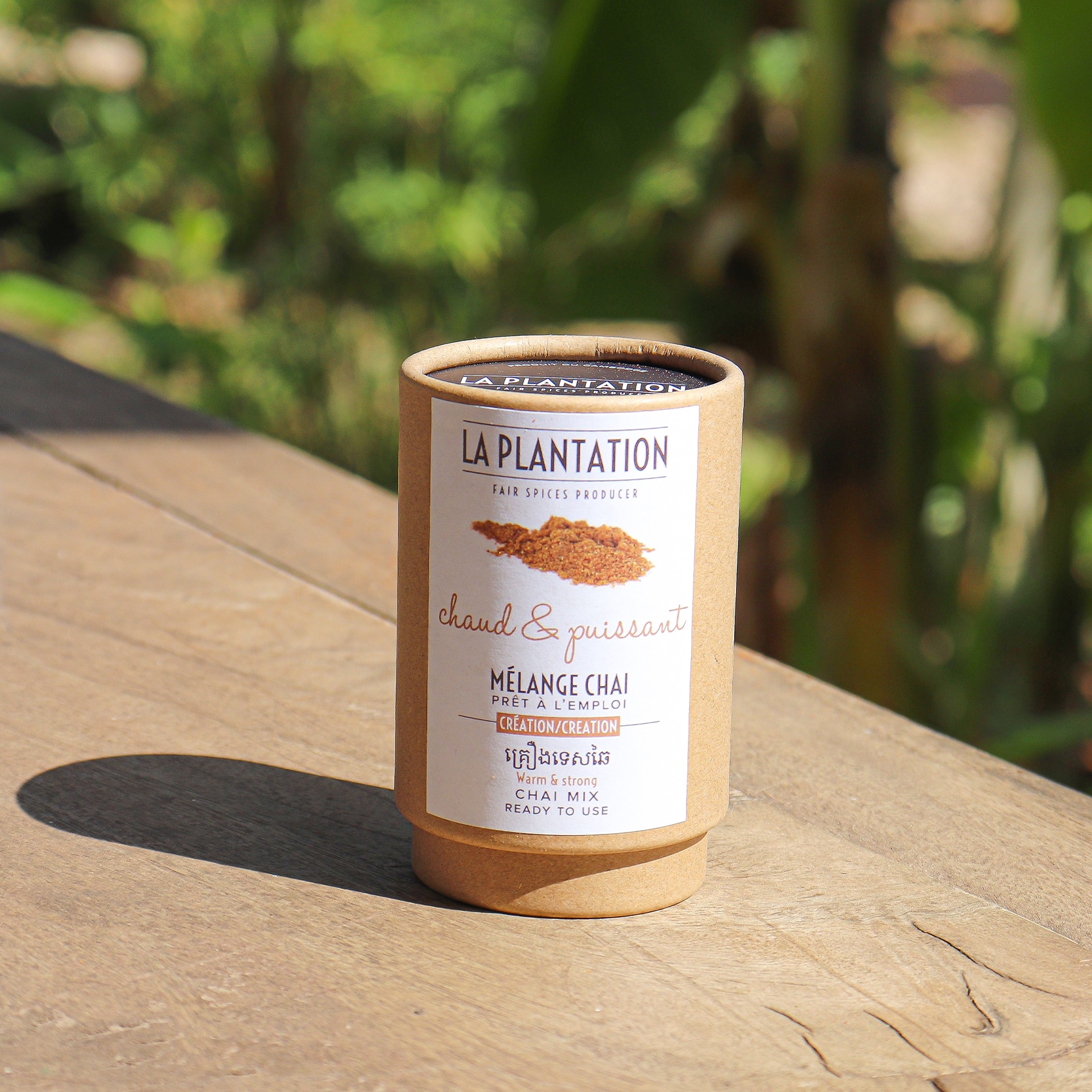 tube en kraft alimentaire contenant du mélange chai 