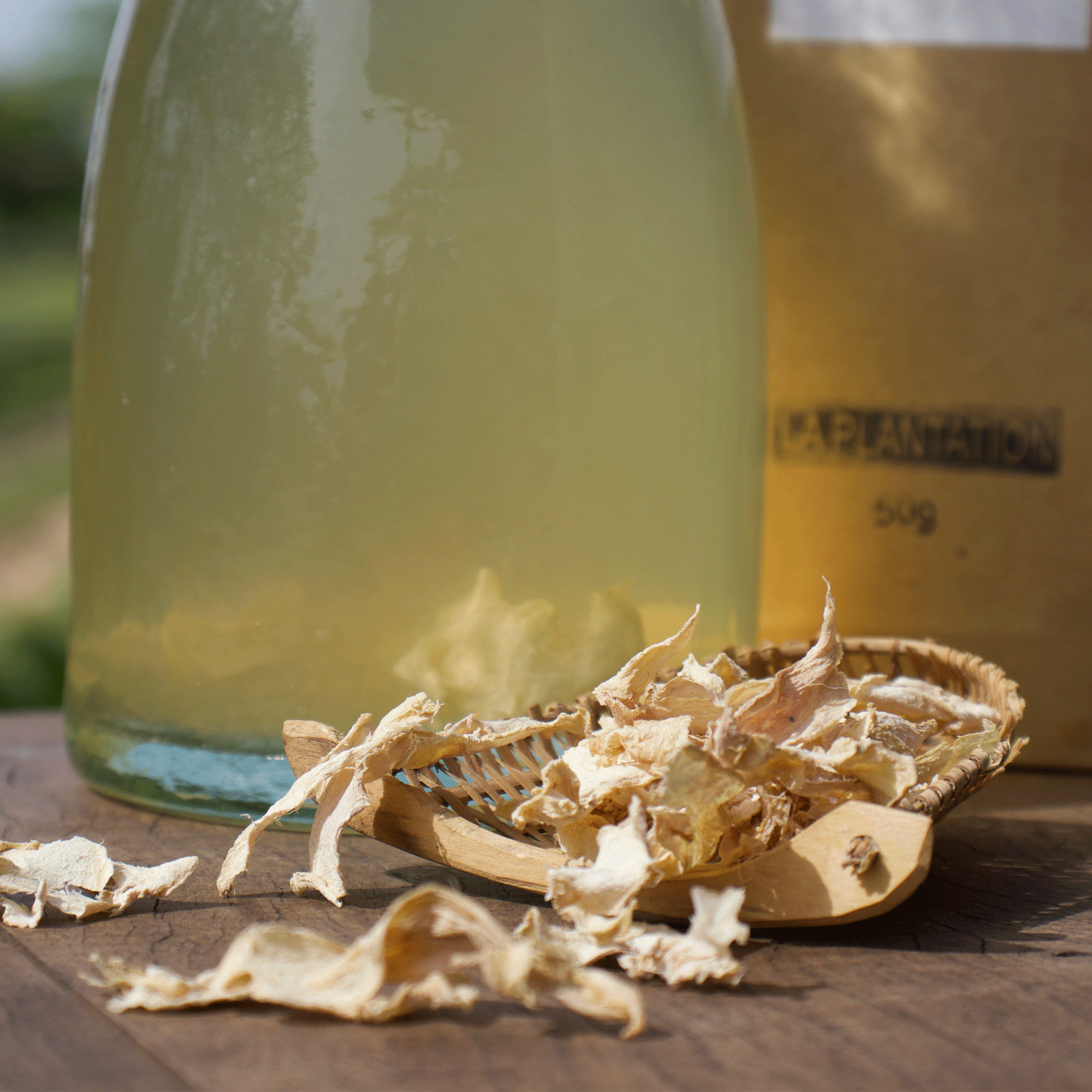 dehydrated ginger petals