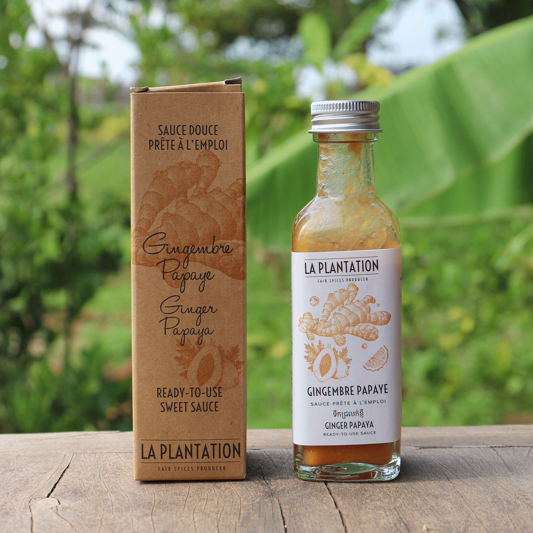 bouteille de sauce à la papaye et emballage