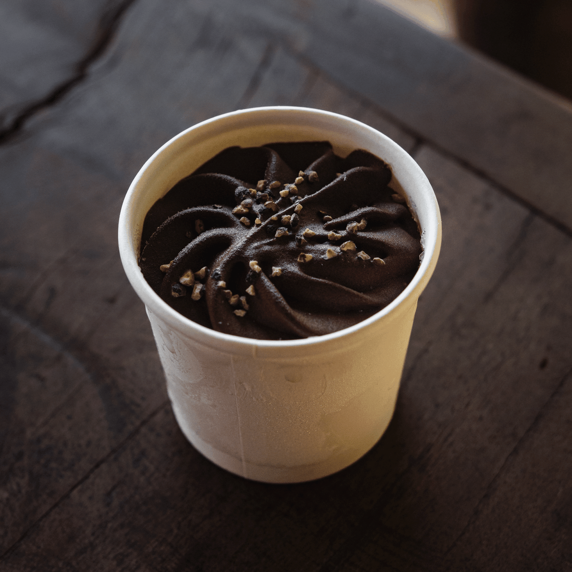petit pot de glace au chocolat
