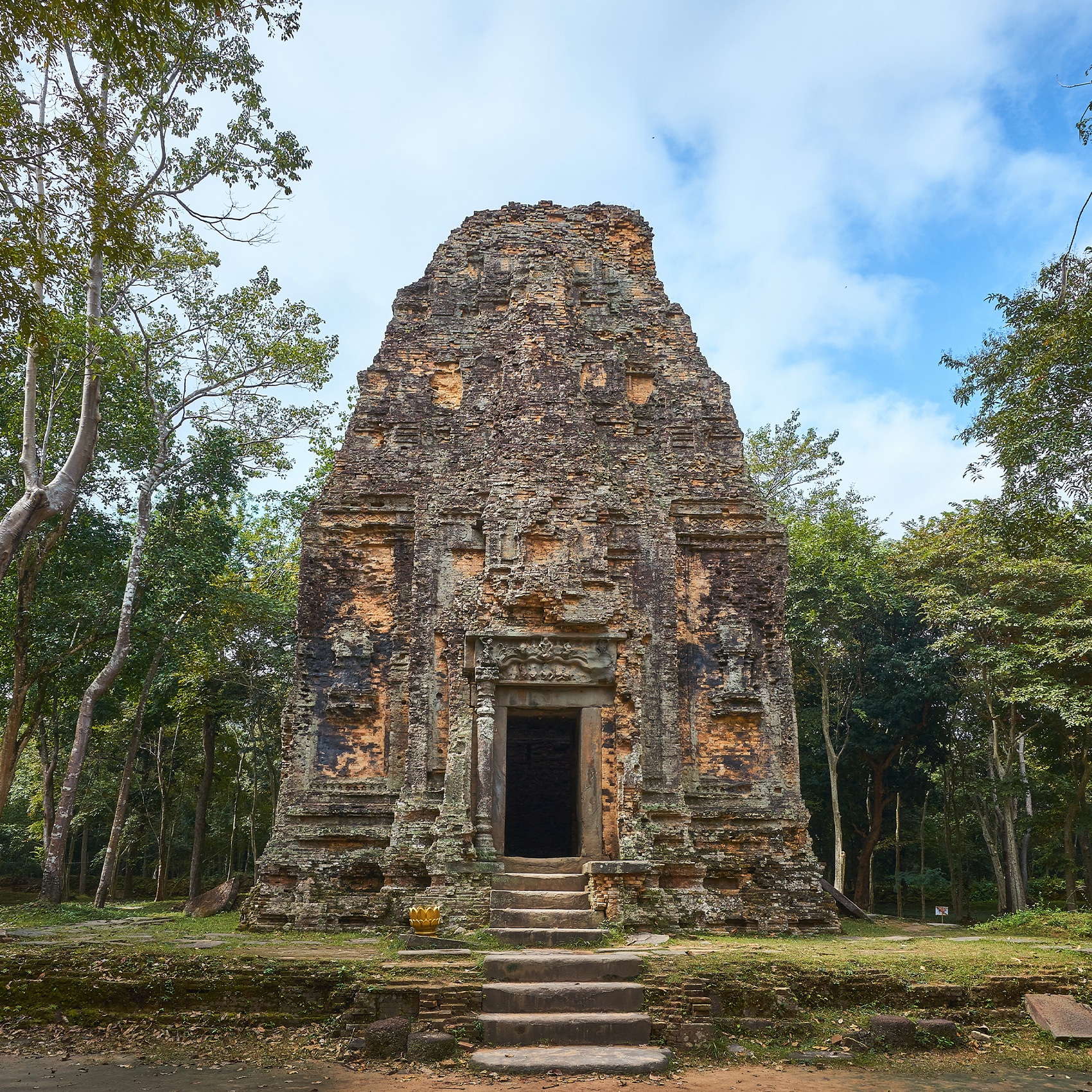 Temple cambodgien de la région de Kampong Thom