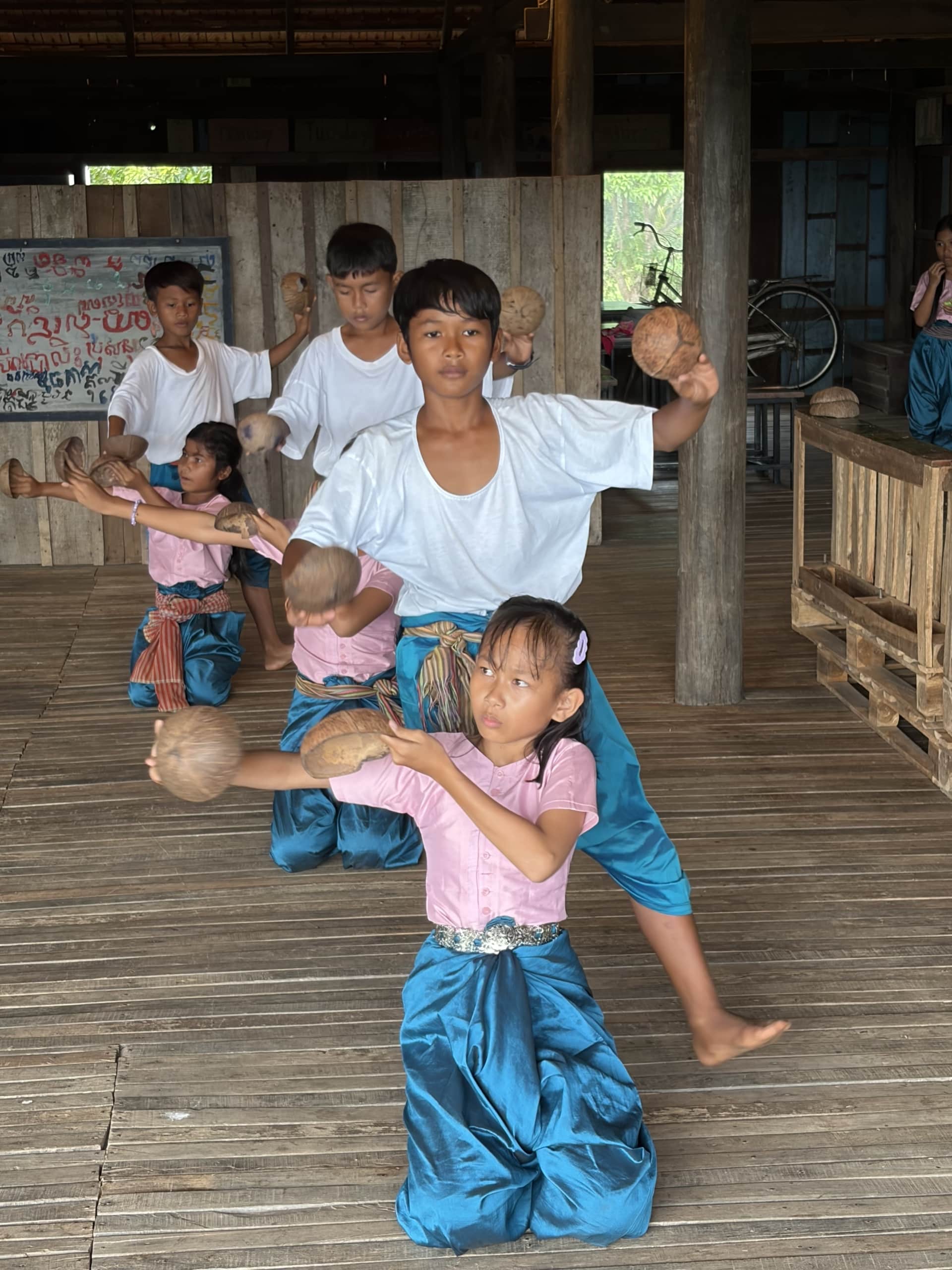 L'école de danse khmère de La Plantation