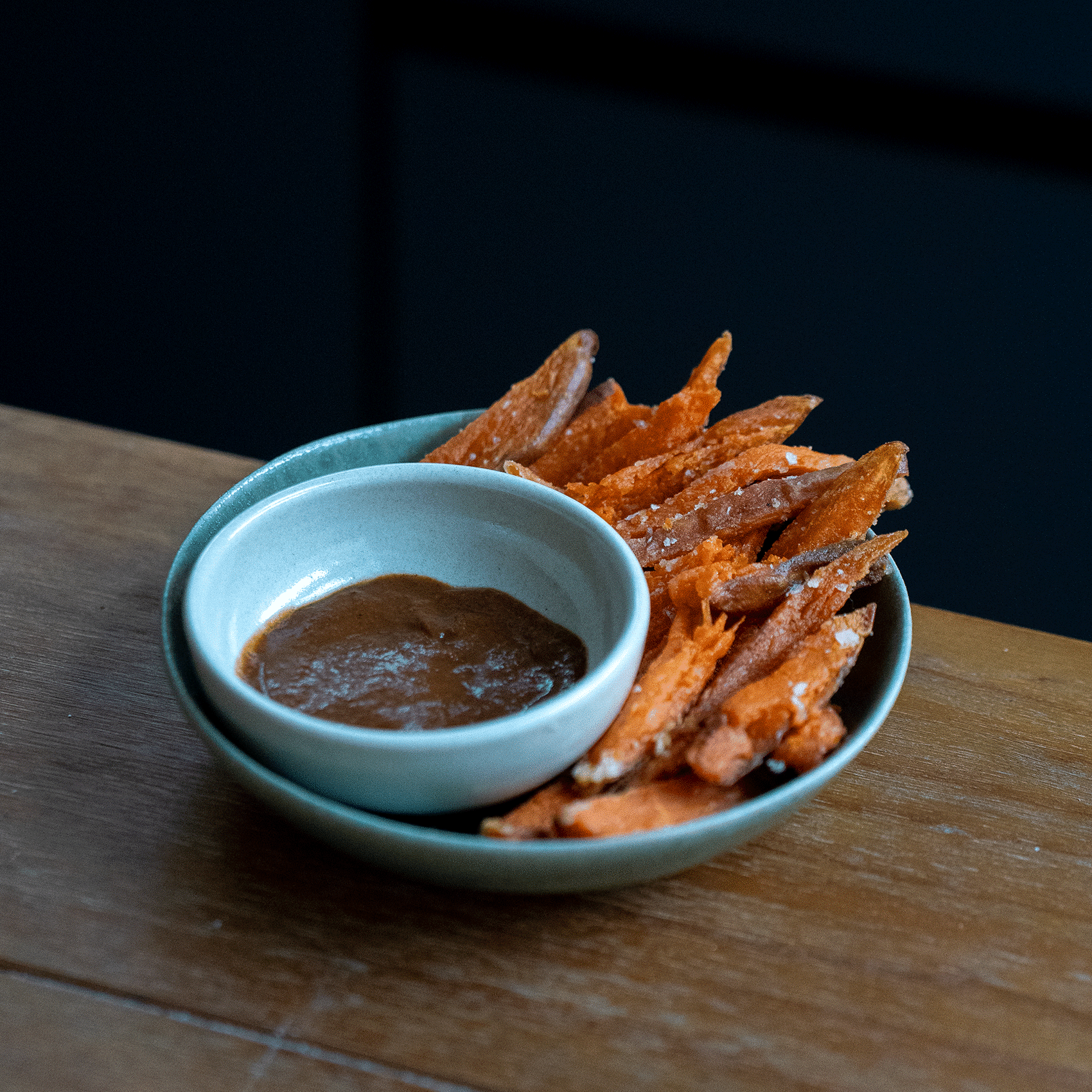 frites de patate douce et au sauce dip