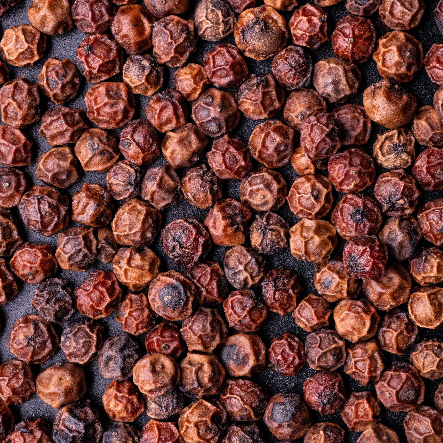 grains de poivres rouges séchés