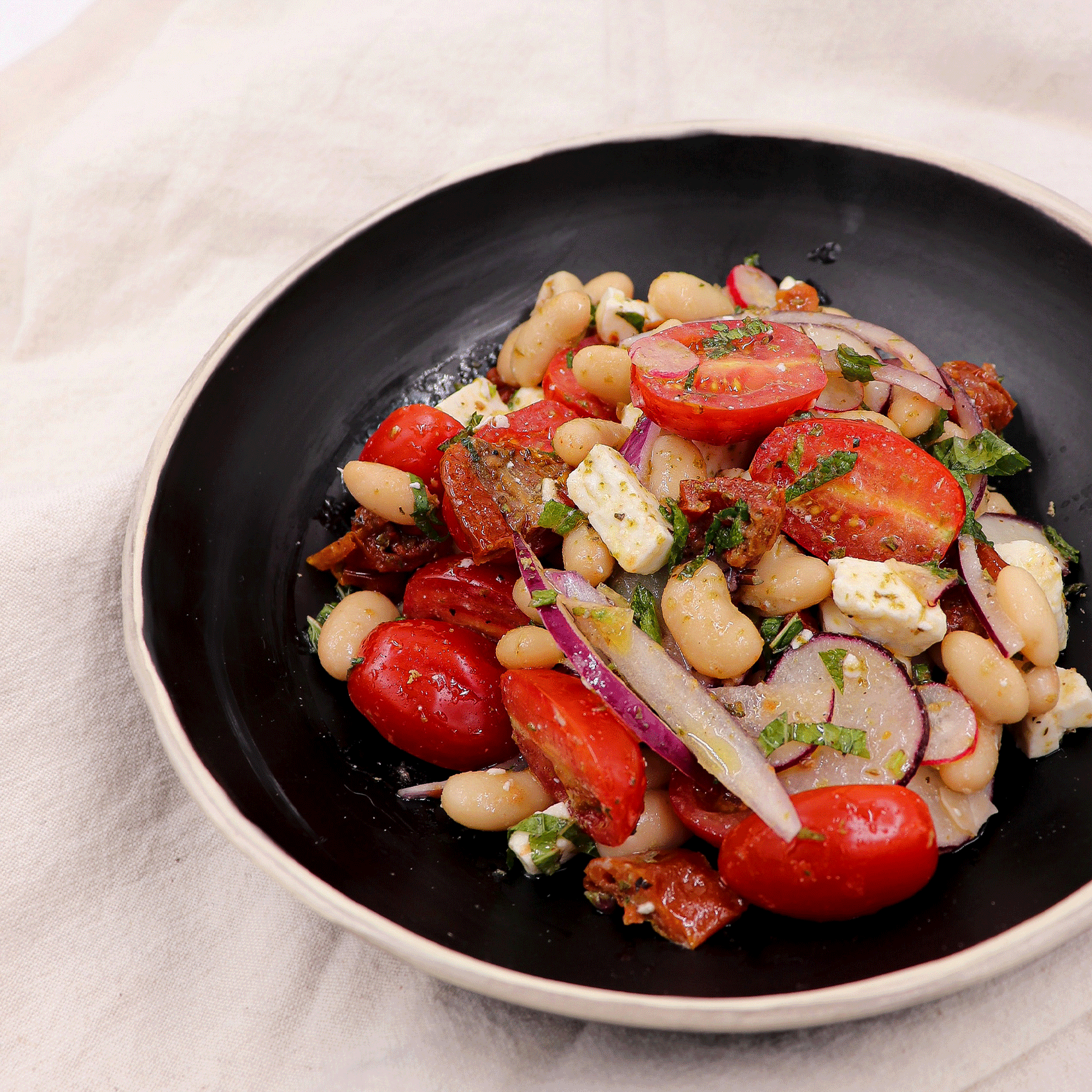 salade composée avec haricots blancs